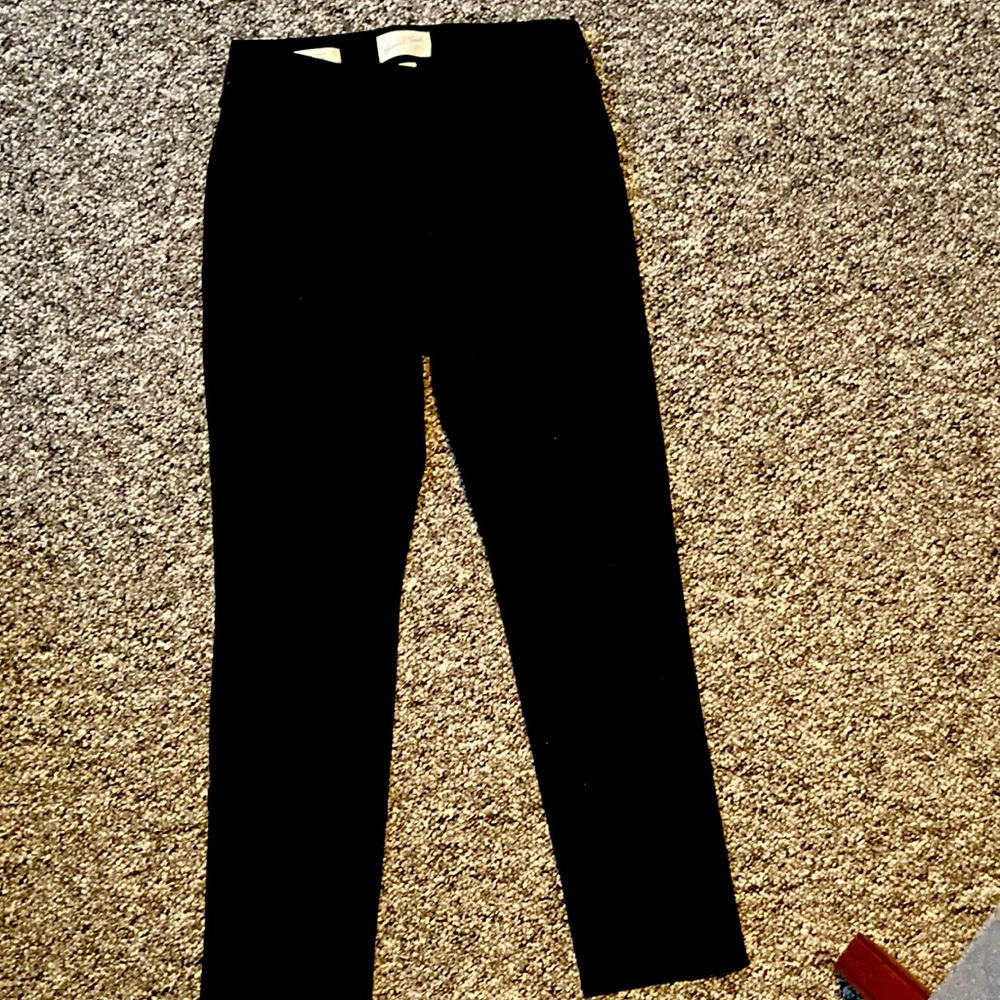 Universal Threads Black, Bootcut Style Jeans, Size 0